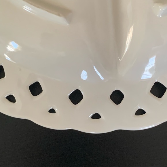 Tosho Butterly & Flower 13” Lace Border Four Section Plate Japanese Fine China - Picture 9 of 10